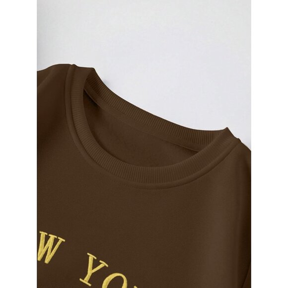 ⚡Women Brown New York 1898 Imported Graphic Crewneck Long Sleeve Sweatshirt - Picture 3 of 5
